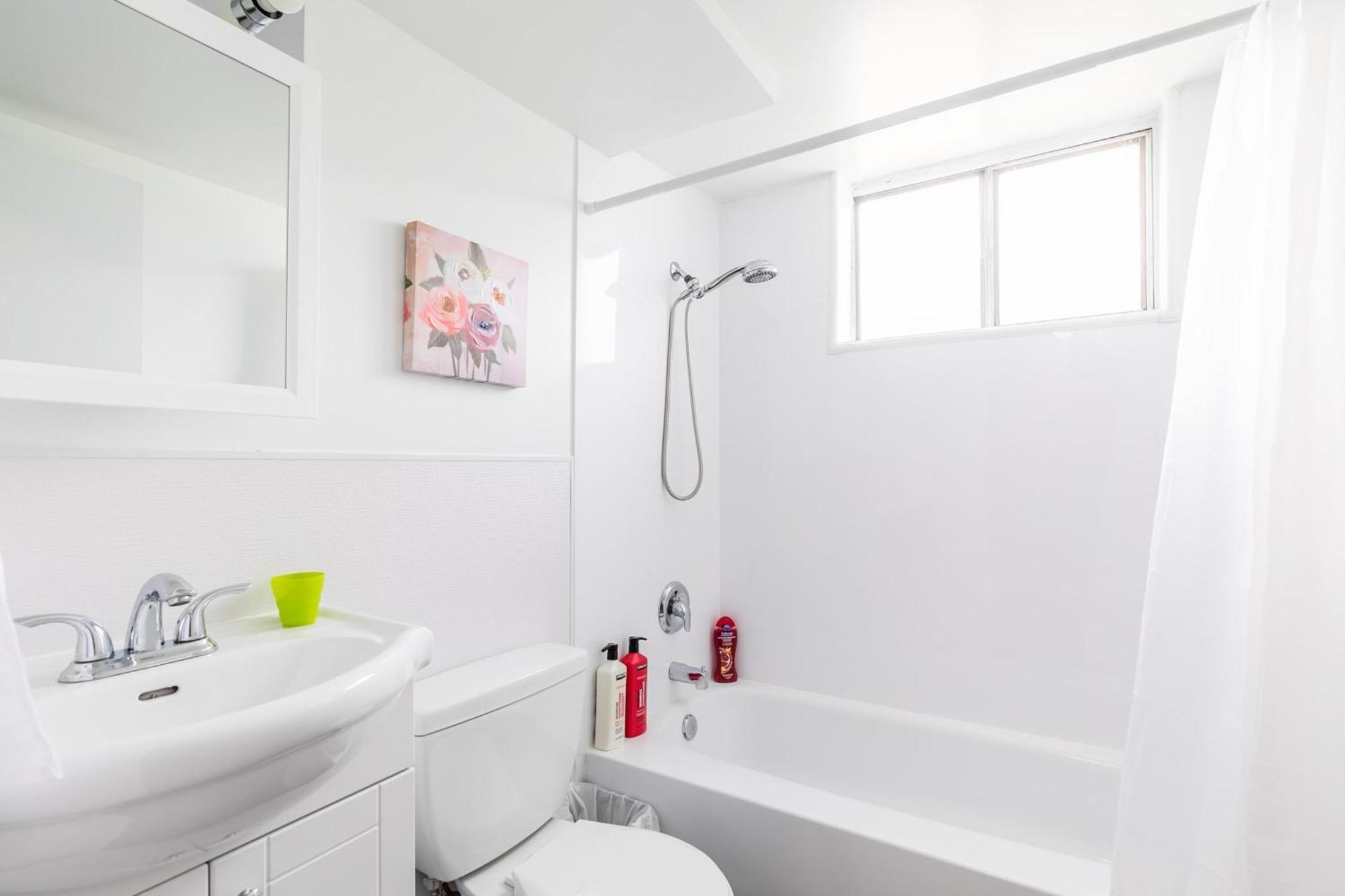 Ferienwohnung Newly Renovated 2Br Unit In Glenview West Hamilton Exterior foto